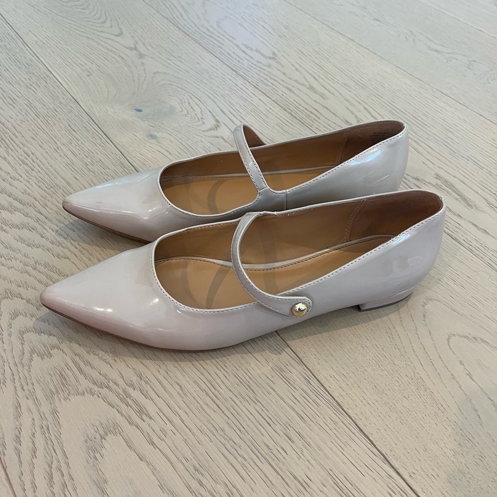 J crew Julia pointy toe Mary Jane flat. Ashen khaki color. Great condition.